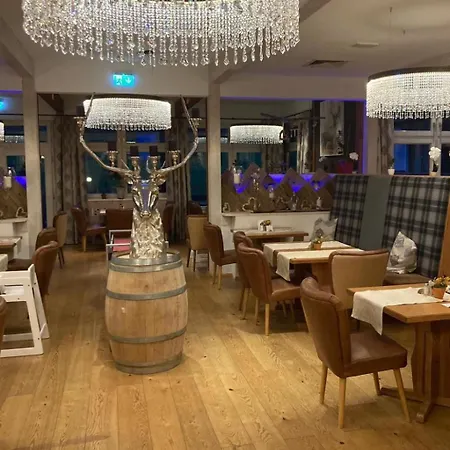 Deluxapartment Simon By Interhome * 格绍